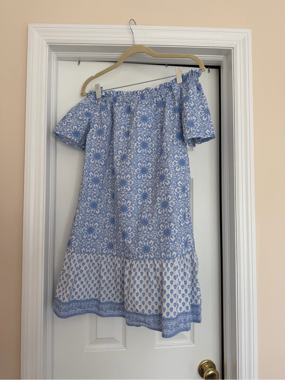 Vineyard Vines Blue and White Off-Shoulder Floral Dress